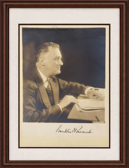 President Franklin D. Roosevelt FDR Signed Photo. JSA