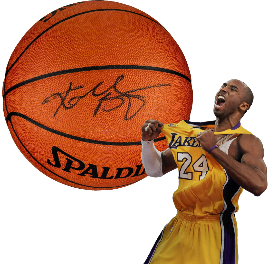 Kobe Bryant Signed Basketball. Los Angeles Lakers. PSA COA