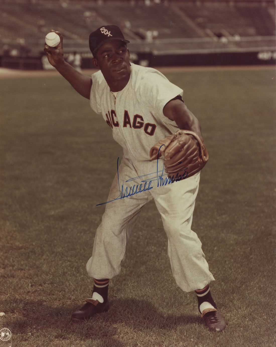 Minnie Minoso Signed 8&quot; x 10&quot; Photo. White Sox &amp; Indians HOFer. JSA