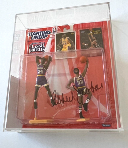 SIGNED Starting Lineup Shaquille O&