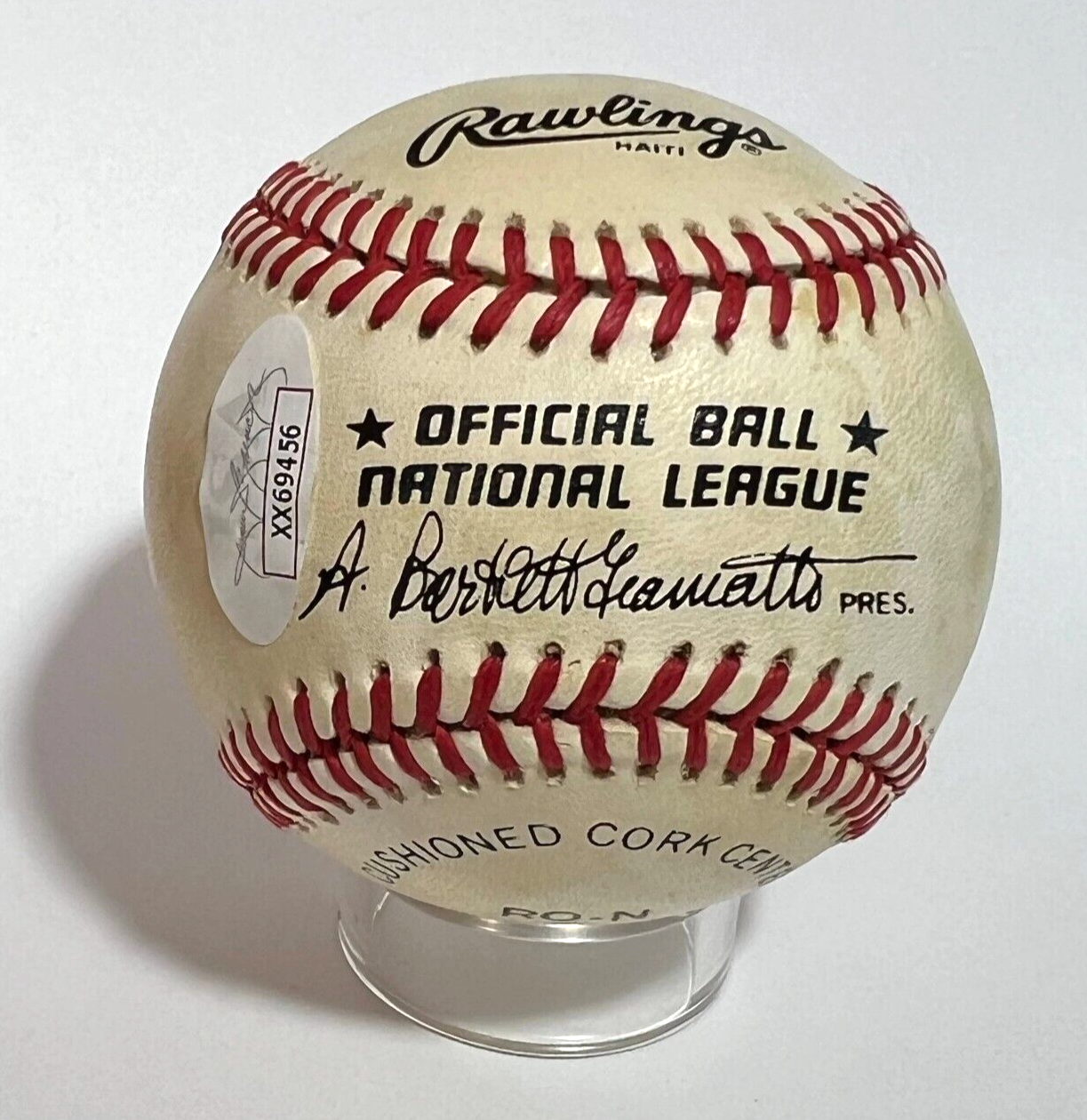 Hank Aaron Single Signed Autograph Baseball. Braves. JSA signature.