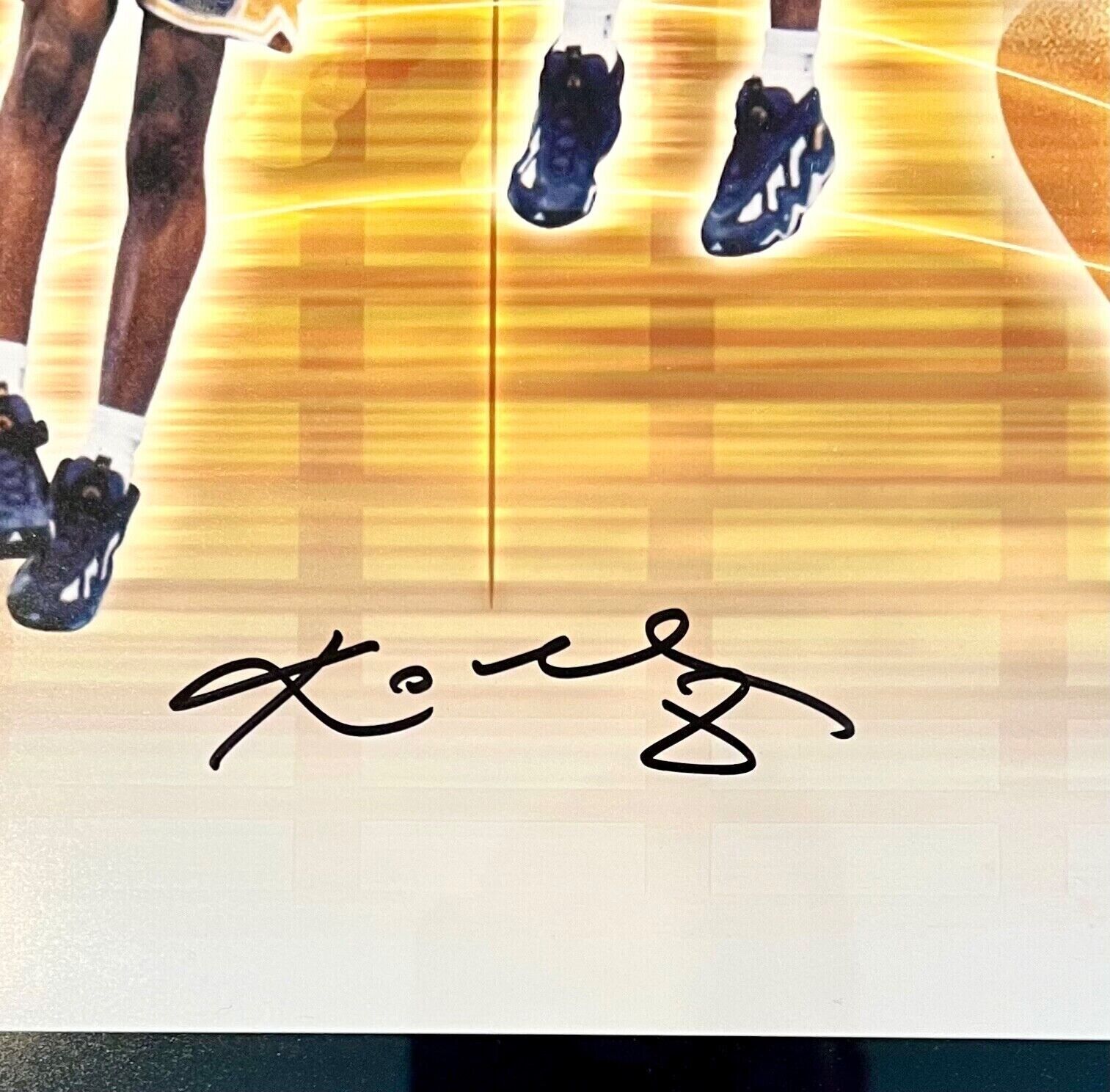Rookie Kobe Bryant Signed Photo, 1997 Slam Dunk Contest Champion. Upper Deck UDA